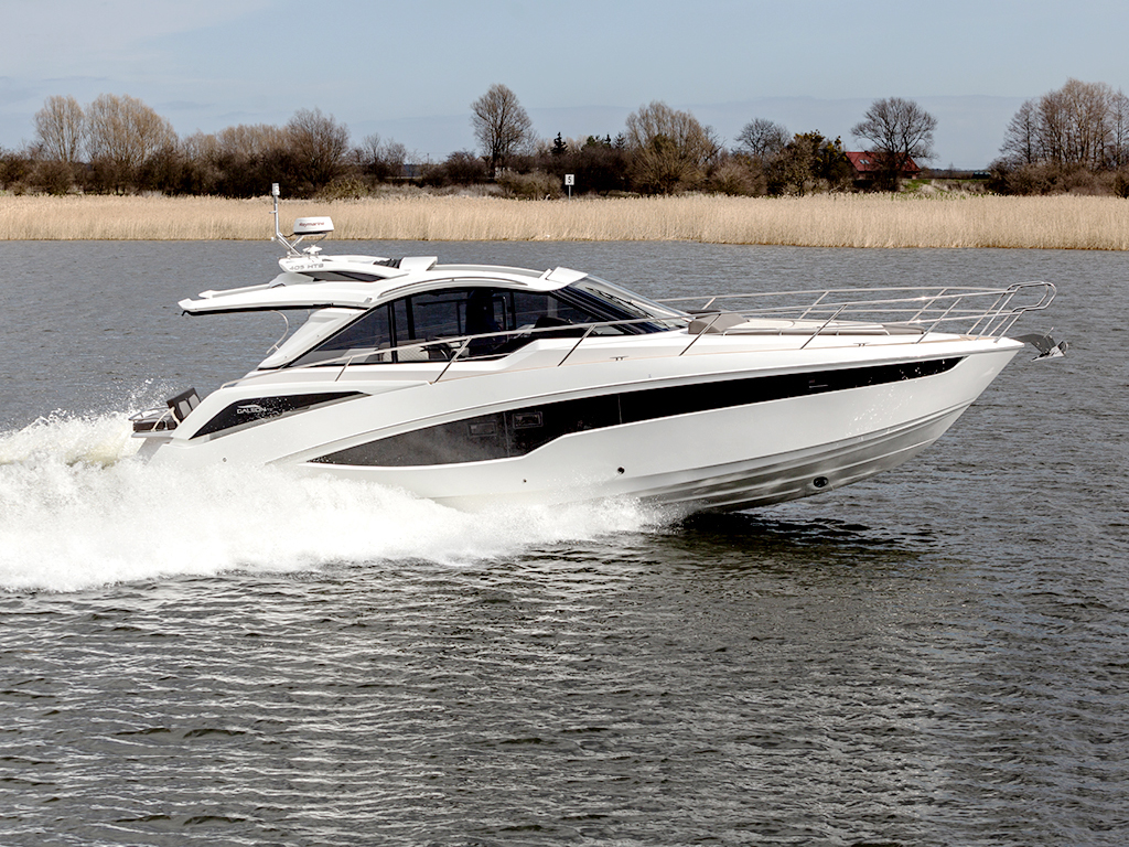 Galeon 405 HTS