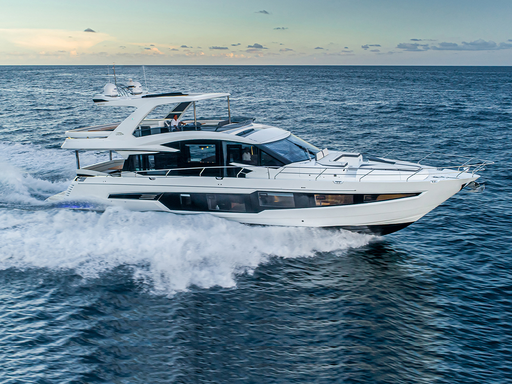 Galeon 680 Fly