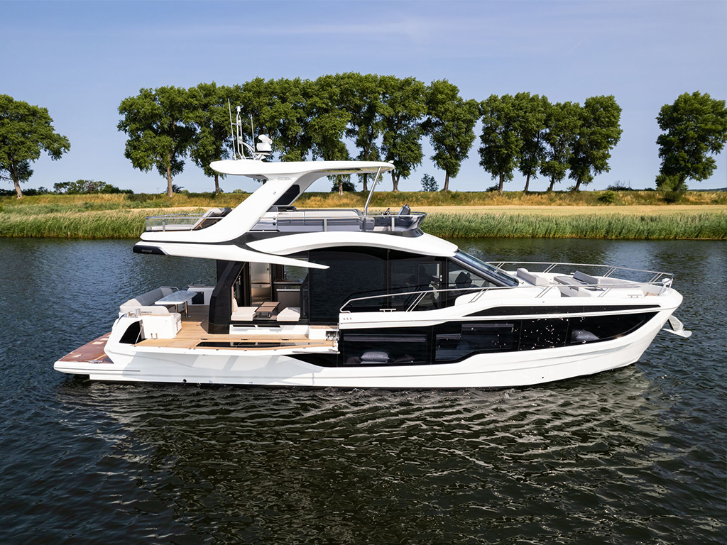 Galeon 560 Fly